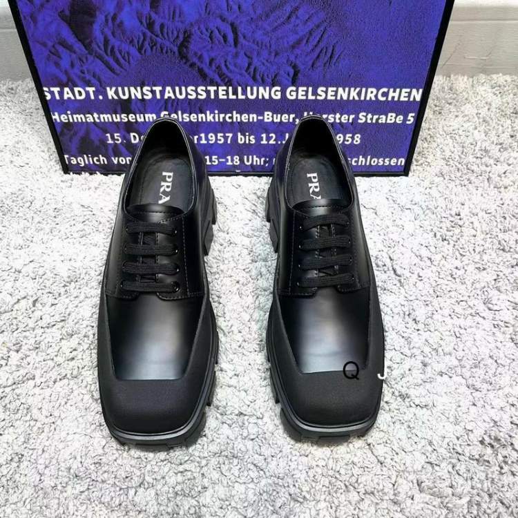 Picture of Prada Shoes _SKUPradasz38-45Z050718985